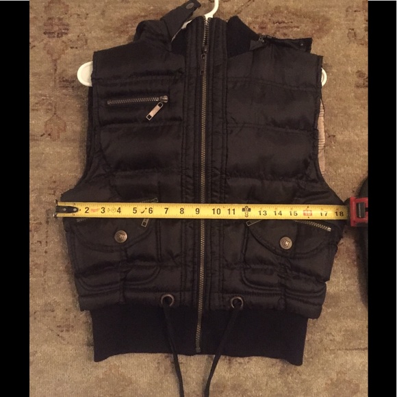 Black Vest with Removable Faux Fur - Picture 7 of 8